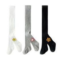   Lány harisnyanadrág szett – 3 pár, virágos díszítéssel GG127995-8